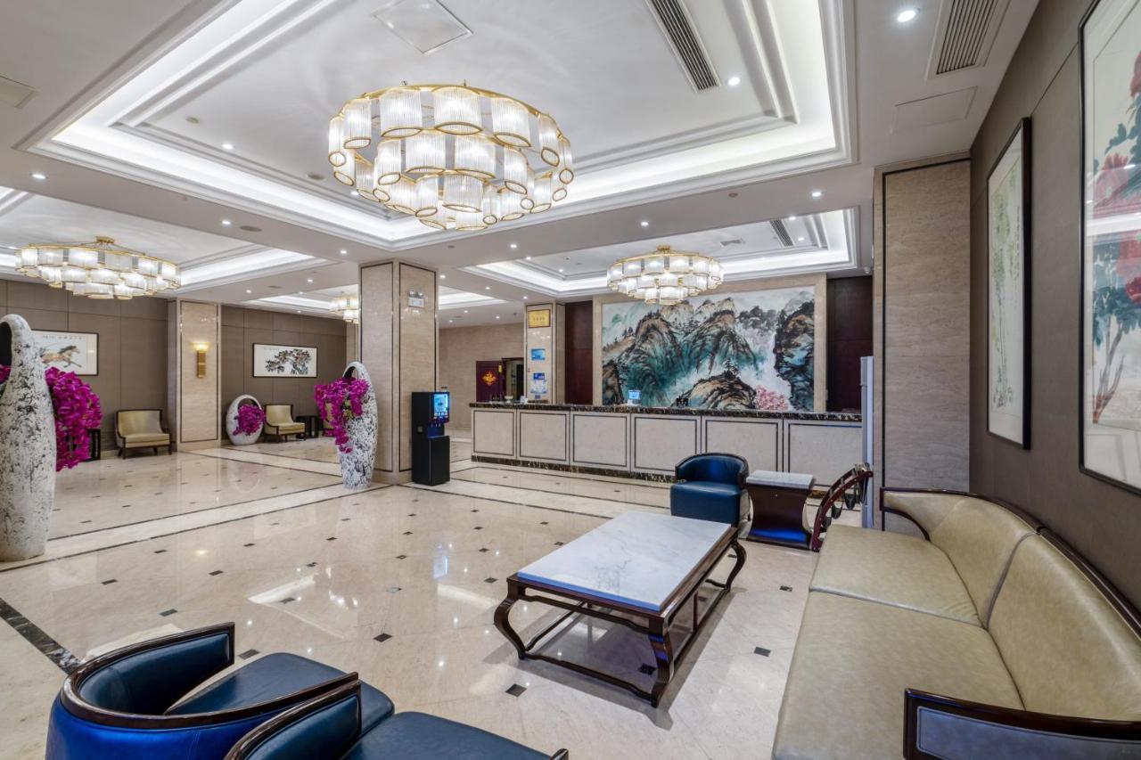 Huzhou Wealth Hotel Extérieur photo